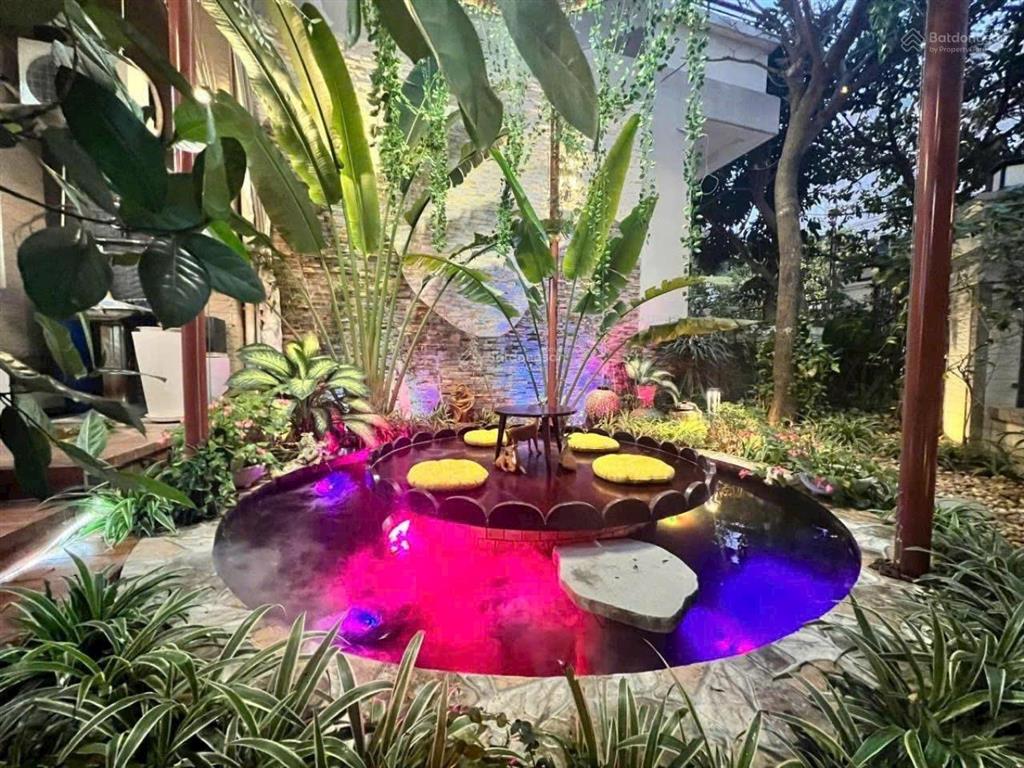 Bán biệt thự h11 starlake, 600 triệu / m2, 220m2, hàng hiếm tại xuân tảo, bắc từ liêm, hà nội