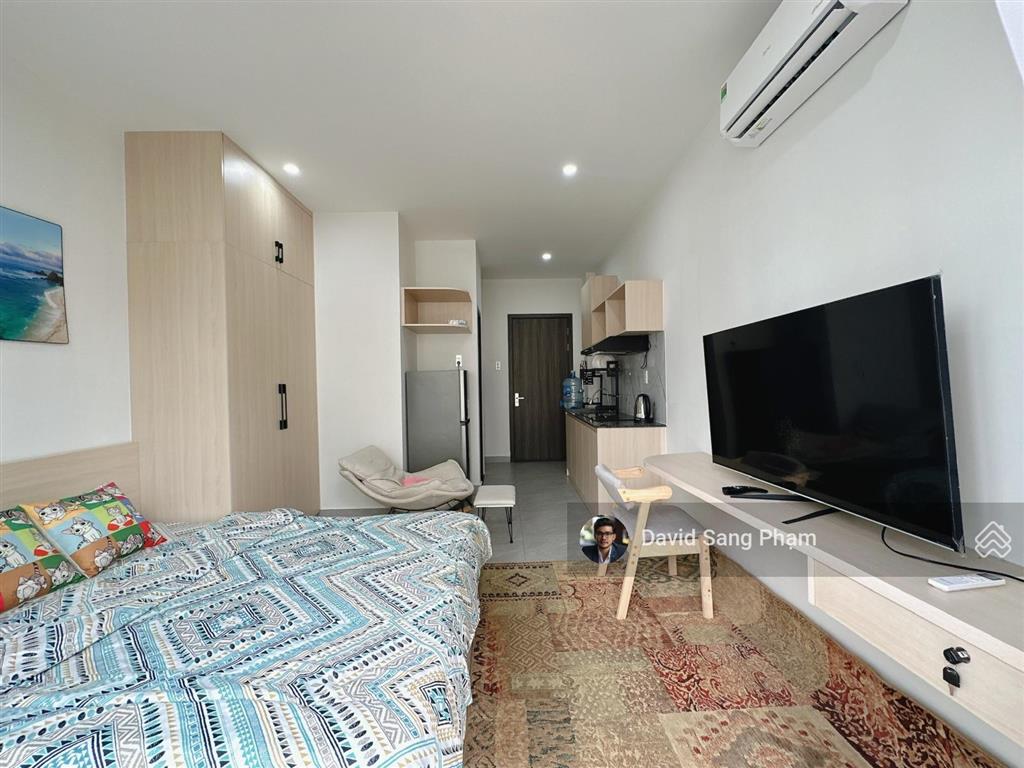 Cho thuê căn 1pn tách bếp + ban công tại nguyễn hữu cảnh  6,9 triệu, 45 m2 giá siêu hời