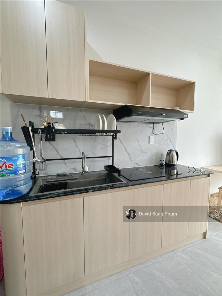 Cho thuê căn 1pn tách bếp + ban công tại nguyễn hữu cảnh  6,9 triệu, 45 m2 giá siêu hời
