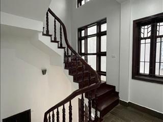 Bán biệt thự tại mỗ lao hà đông, căn góc 152m2, mặt tiền 21m, 3 tầng, sổ đỏ. giá chỉ 31.x tỷ(có tl)