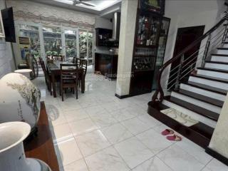 Bán biệt thự tại mỗ lao, làng việt kiều châu âu, 152/192m2, mt 8.8m, 3 tầng, nội thất đẹp. 47,9 tỷ