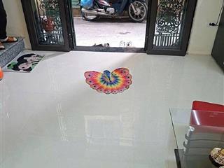 Bán nhà thụy khuê  tây hồ, gần phố  mặt tiền rộng