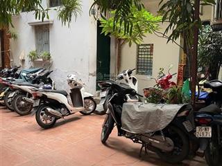 Tôn thất tùng, đống đa. dt 39m² x 2 tầng, mt 7,5m, giá 7,5 tỷ. mặt ngõ ba gác thông.