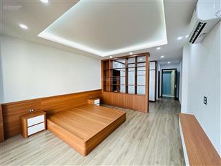 Trương định, hoàng mai. dt 45m² x 6 tầng, mt 4m, giá 20,9 tỷ. thang máy, dòng tiền 30m ra ô tô