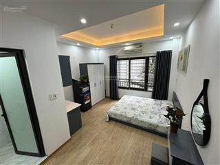 Chung cư mini căn hộ dịch vụ nguyễn khánh toàn, quan hoa lô góc 2 thoáng, 7t x 18pkk thu 90tr/th