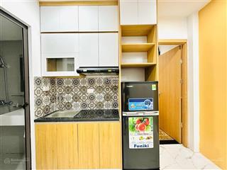 Căn hộ dịch vụ dịch vọng cầu giấy lô góc 2 thoáng, mặt tiền 6m x 7t x 19 pkk, dòng tiền 90tr/th