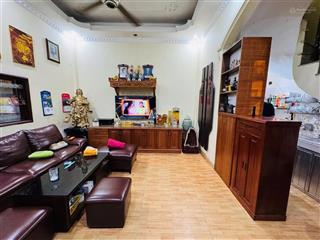 Bán nhà kim mã, ba đình, nhà dân xây, đầy đủ công năng, ngõ rộng, 6.75 tỷ có tl