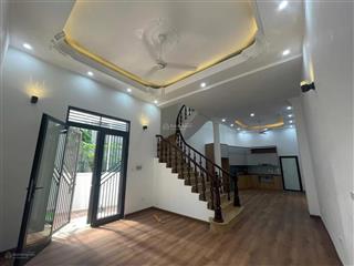 Bán nhà bùi xương trạch, 65m2, 4 tầng, mặt tiền 7m, gần phố, 3 thoáng, giá 11.2 tỷ
