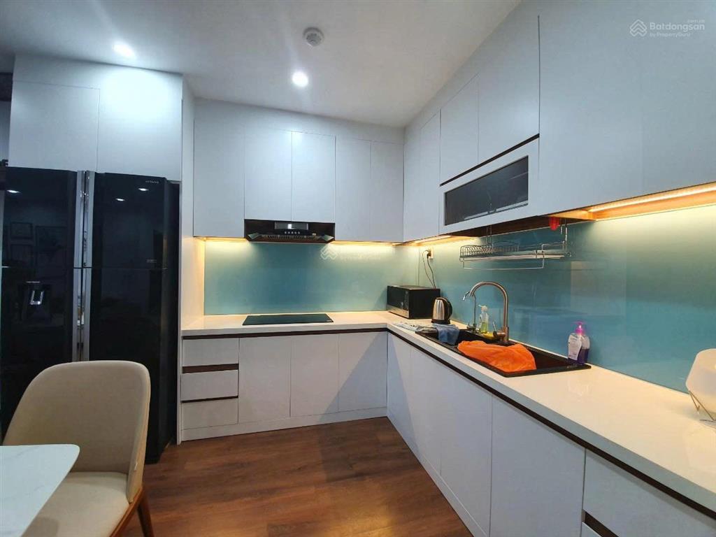 Bán căn hộ 7,1 tỷ, 99m² đầy đủ tiện nghi the botanica novaland phòng khách lớn tầng cao view đẹp