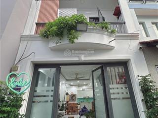 Nhà mới hẻm xe hơi trần văn ơn  tân sơn nhì  tân phú  43m  4.3x10m  2 tầng 2pn 2wc  6.6 tỷ.