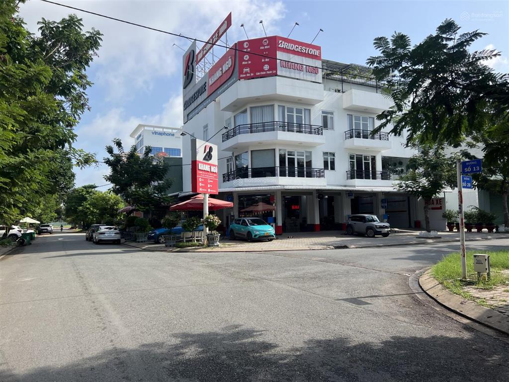 Kẹt tiền bán gấp nền biệt thự mini gần đường hùng vương nối dài, đối diện nhà hàng the garden