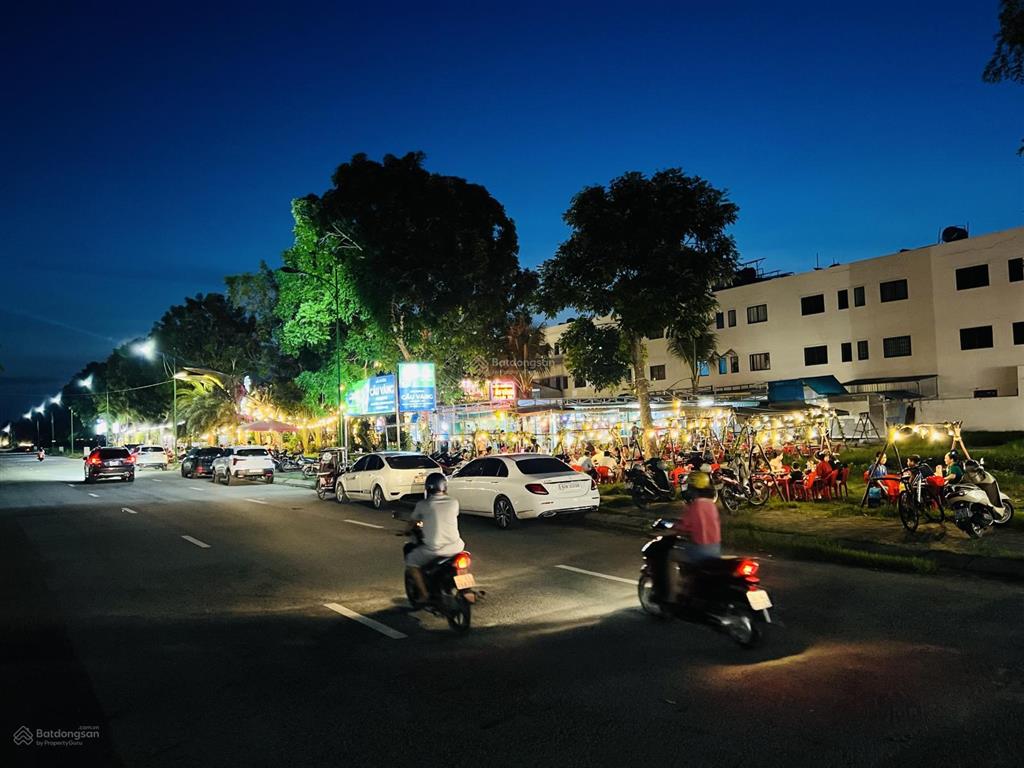 Cho thuê căn shophouse 3 lầu ngay trung tâm hành chính công tỉnh tây ninh (new)