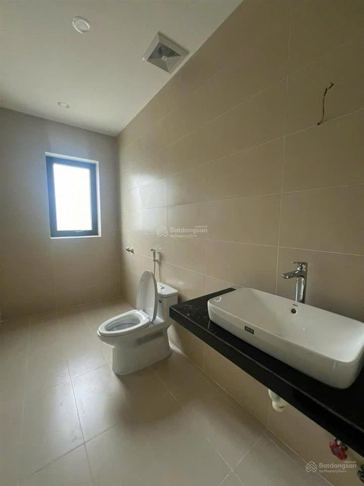 Cho thuê căn shophouse 3 lầu ngay trung tâm hành chính công tỉnh tây ninh (new)