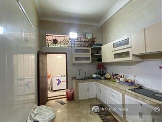 Bán nhà mặt tiền lê văn lương dt 138m sử dụng 214m2 4 tầng 10 phòng thu nhập 50tr/tháng giá 32,5 tỷ