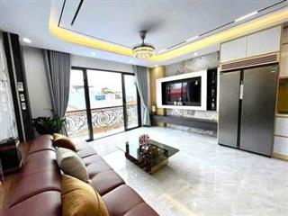 Bán nhà Ngọc Thuỵ, DT 40m2 , MT 3.65m , Xây 6 Tầng - Thang máy , Ô tô vào nhà, Giá 9.5 tỷ