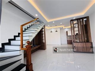 Bán nhà mê linh phường 9 xây kiên cố 3tỷ380tr