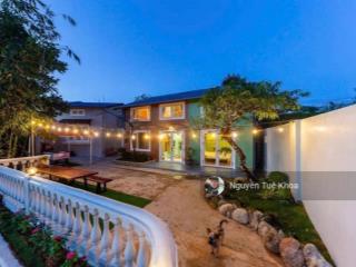 Bán khu nghỉ dưỡng 1691m2 16tỷ