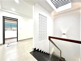 Siêu phẩm nhà đẹp giữa lòng bình thạnh 4 tầng hẻm xe hơi tránh nhau xe ngủ nhà chỉ hơn 13tỷ