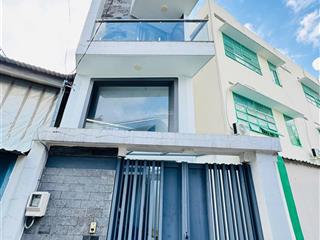Nhà 5 tầng hxh chỉ 4 tỷ 950  hẻm 576 quang trung nhà xây mới vị trí siêu siêu vip