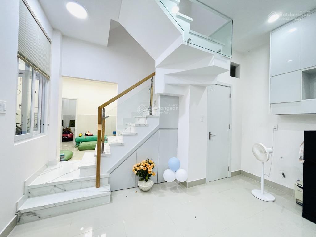 Chdv qiang trung dt 65m2, dòng tiền 21 tr/tháng full nội thất, giá 6 tỷ 650