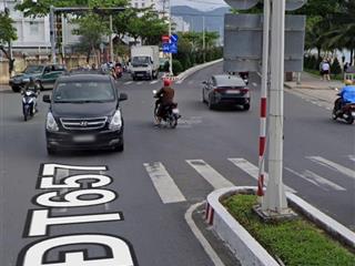 Bán đất mặt biển phạm văn đồng  nha trang