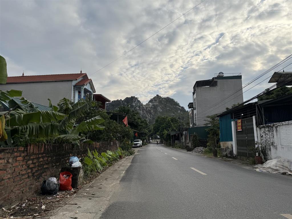 Bán đất đê mới, 50 triệu/m2, 150m2, mặt tiền 8.5m, 2 mặt tiền trước sau chương mỹ, hà nội, hàng hot