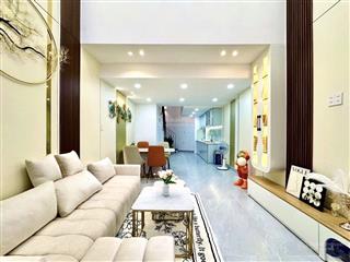 Chủ bán nhà mặt tiền  ngay phạm văn đồng  bình thạnh  4m15m  9.x t.