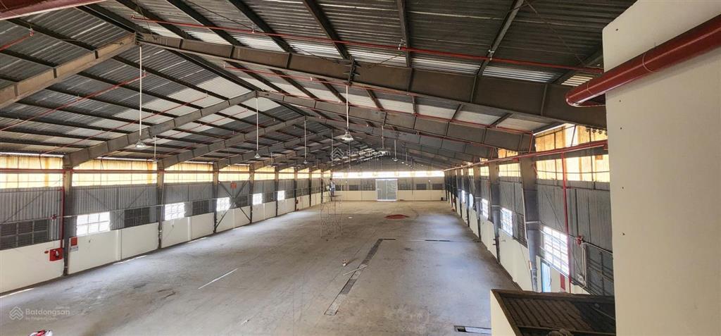 Cho thuê kho xưởng đẹp, pccc tự động, an ninh 24/24h. phù hợp sx hoặc làm kho chứa hàng 3000m/220tr
