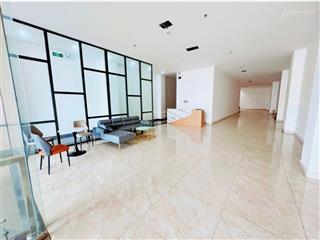 Cho thuê văn phòng ở 481 cộng hoà cổng vào ga tân sơn nhất, 220m2 giá 13$/m2