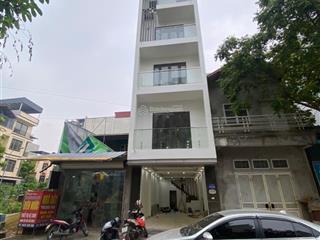 Diện tích 50m xây 5 tầng chắc chắn tầng 1, 2 thông sàn phù hợp kinh doanh, mở vp 0989 573 ***
