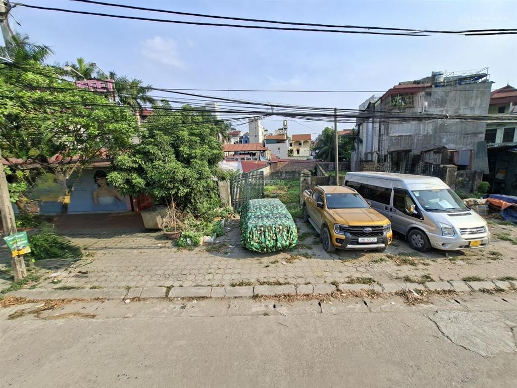 Đất phố phú thượng vỉa hè rộng lô góc view sông hồng, giá đầu tư