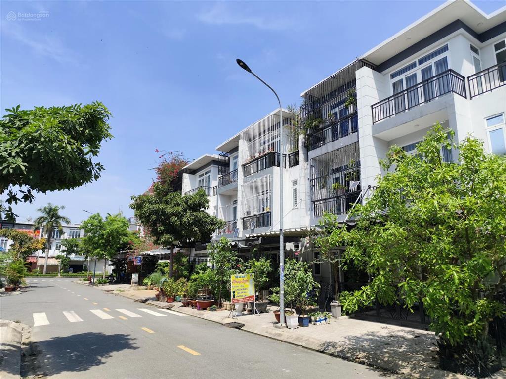 Nhà phố phúc an city, 5x17=85m2 nhà sổ hồng hoàn công đầy đủ hỗ trợ vay ngân hàng, giá chỉ 2,5 tỷ