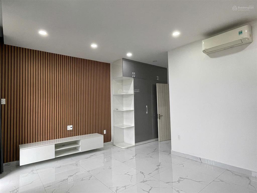 Bán nhà phố kdc xuyên á diện tích 5x16m, sổ hồng riêng 1 trệt 3 lầu, sân thượng, ở ngay