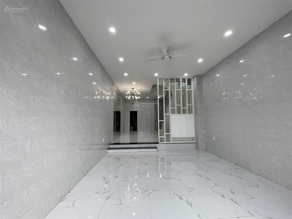 Bán nhà phố kdc xuyên á diện tích 5x16m, sổ hồng riêng 1 trệt 3 lầu, sân thượng, ở ngay