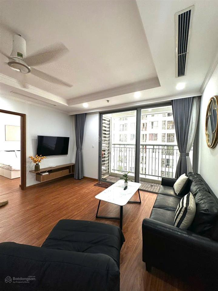 Cho thuê gấp căn 2 phòng ngủ full đồ nhà cực đẹp  nhà mới sạch sẽ rộng rãi, cực thoáng giá cực tốt