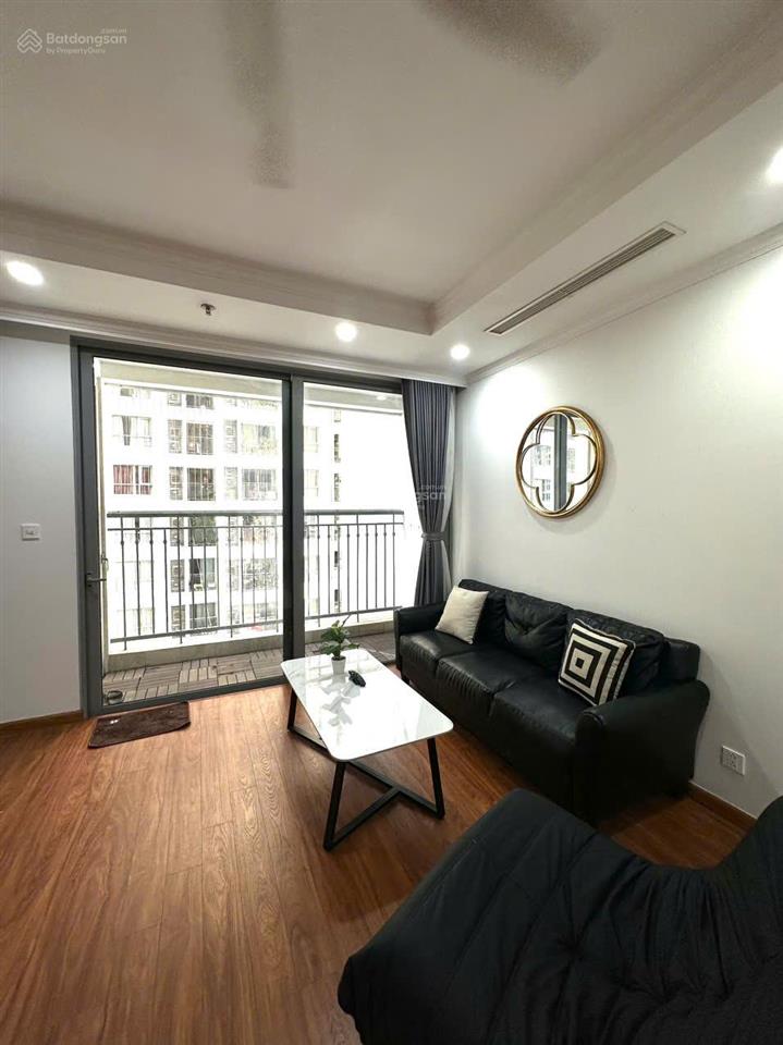 Cho thuê gấp căn 2 phòng ngủ full đồ nhà cực đẹp  nhà mới sạch sẽ rộng rãi, cực thoáng giá cực tốt