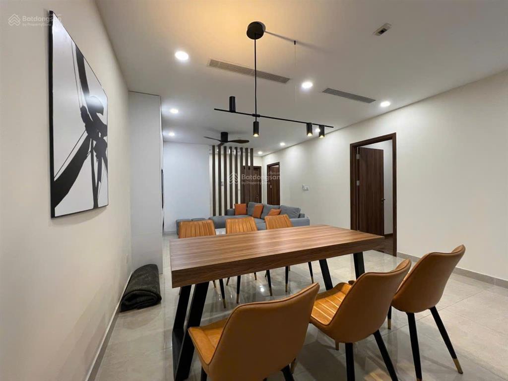 Cho thuê căn hộ mỹ đình pearl, siêu rộng 150m2, 4 phòng ngủ nhà siêu đẹp chỉ 28 triệu/tháng