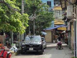 Bán nhà trung tâm xã vĩnh quỳnh thanh trì, 40m2 ôtô đỗ gần, giá 5,4 tỷ