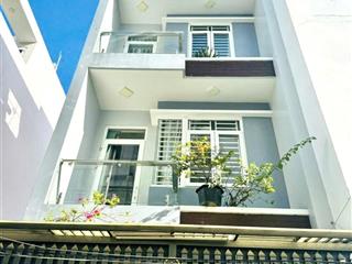 Nhà đẹp 4 lầu  khu dân cư đồng bộ an ninh  cách mặt tiền phạm văn chiêu 50m  xe hơi để trong nhà