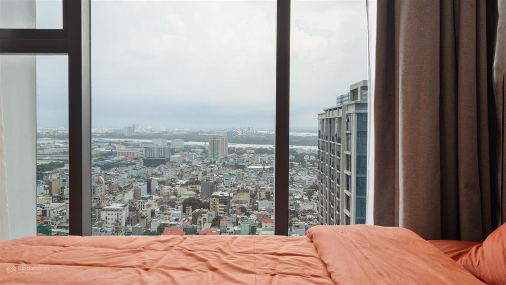 Chính chủ bán gấp căn 2pn 2wc dt 70m2, hướng mát, view thoáng, dự án eco green, giá chỉ 6,37 tỷ