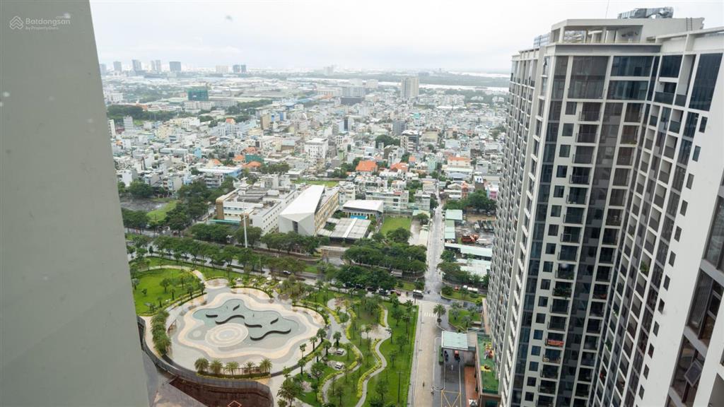 Chính chủ bán gấp căn 2pn 2wc dt 70m2, hướng mát, view thoáng, dự án eco green, giá chỉ 6,37 tỷ