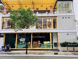 Siêu phẩm! bán nhà 2 mt cách mạng tháng 8, quận 10 (6 x 25m, 3 tầng, hđt 140 triệu), giá 43 tỷ