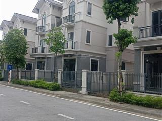 Quá rẻ biệt thự song lập chỉ hơn 8 tỷ