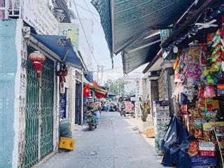 P. phú thuận, quận 7  oto đỗ cửa  nhà 4 tầng  dt 120m2  mặt tiền gần 5m  nhỉnh 8 tỷ đồng
