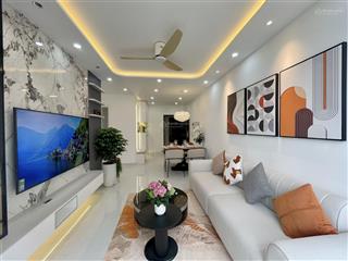 Cần bán nhanh căn hộ sky garden 3, pmh, q7, dt 72m2 căn góc, 3pn nhà mới đẹp, giá chỉ 6,1 tỷ