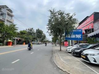 Chỉ 11,5tỷ  mặt tiền man thiện diện tích công nhận 200m2 ngang 5.6m nở hậu 16m dài 25m, hđt 20tr