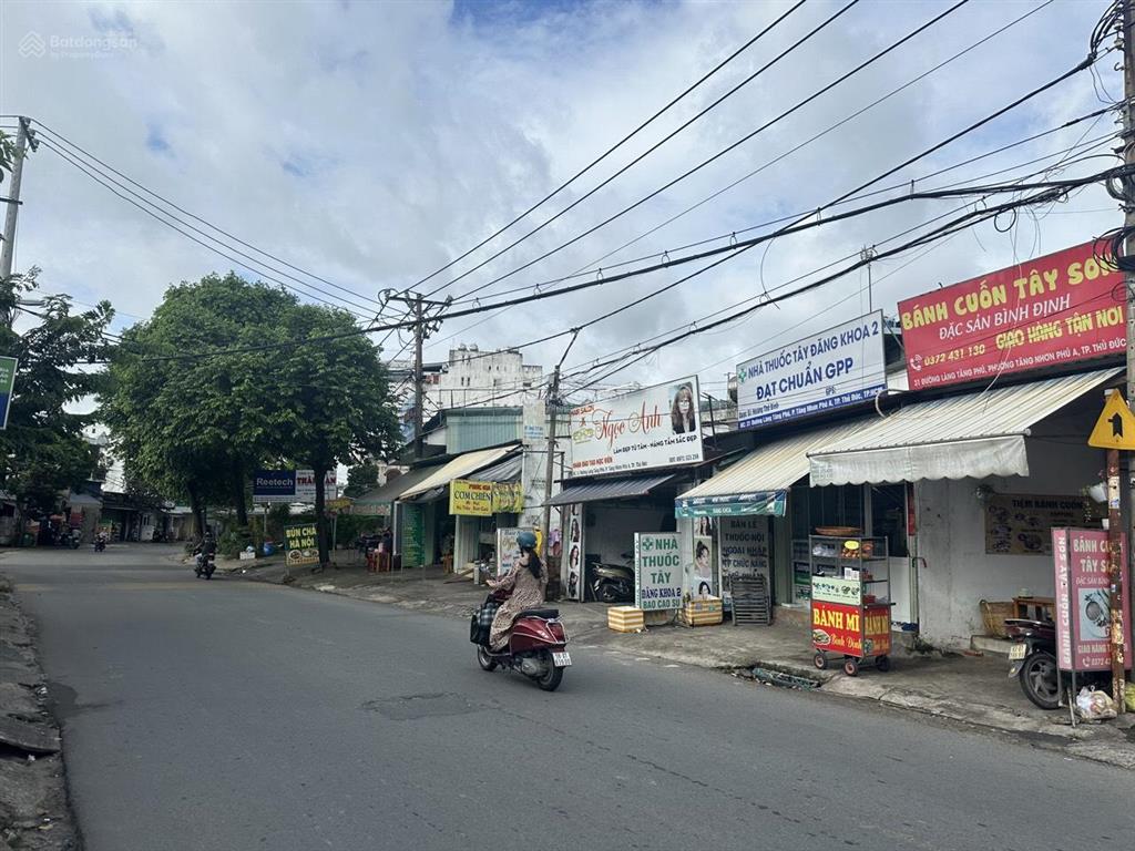 Mt võ văn hát, p. long trường, dt 15 dài 37m, sử dụng 501,6m2, đất ở 100m2. giá chỉ 14,5 tỷ có tl