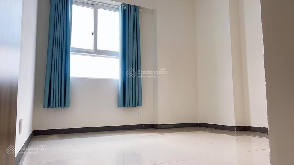 Cần bán nhà ở thương mại imperial place 3pn 2wc đã có sổ, chỉ 3,55 tỷ nhận nhà  uyên 0982 686 ***
