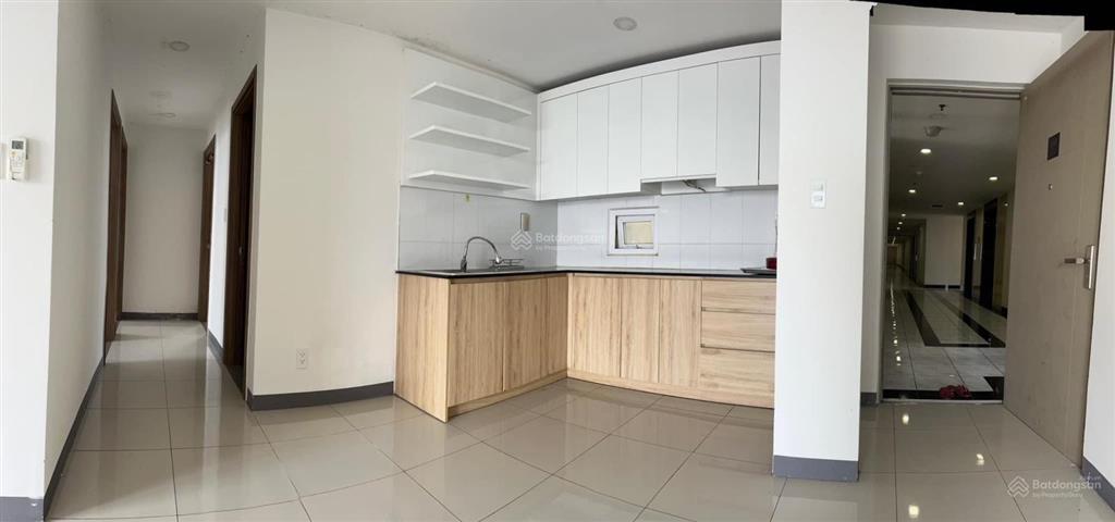 Cần bán nhà ở thương mại imperial place 3pn 2wc đã có sổ, chỉ 3,55 tỷ nhận nhà  uyên 0982 686 ***