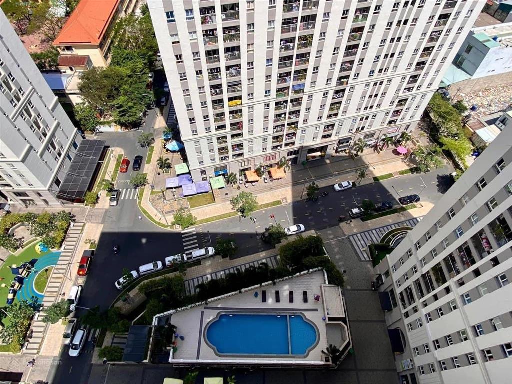 Cần bán nhà ở thương mại imperial place 3pn 2wc đã có sổ, chỉ 3,55 tỷ nhận nhà  uyên 0982 686 ***
